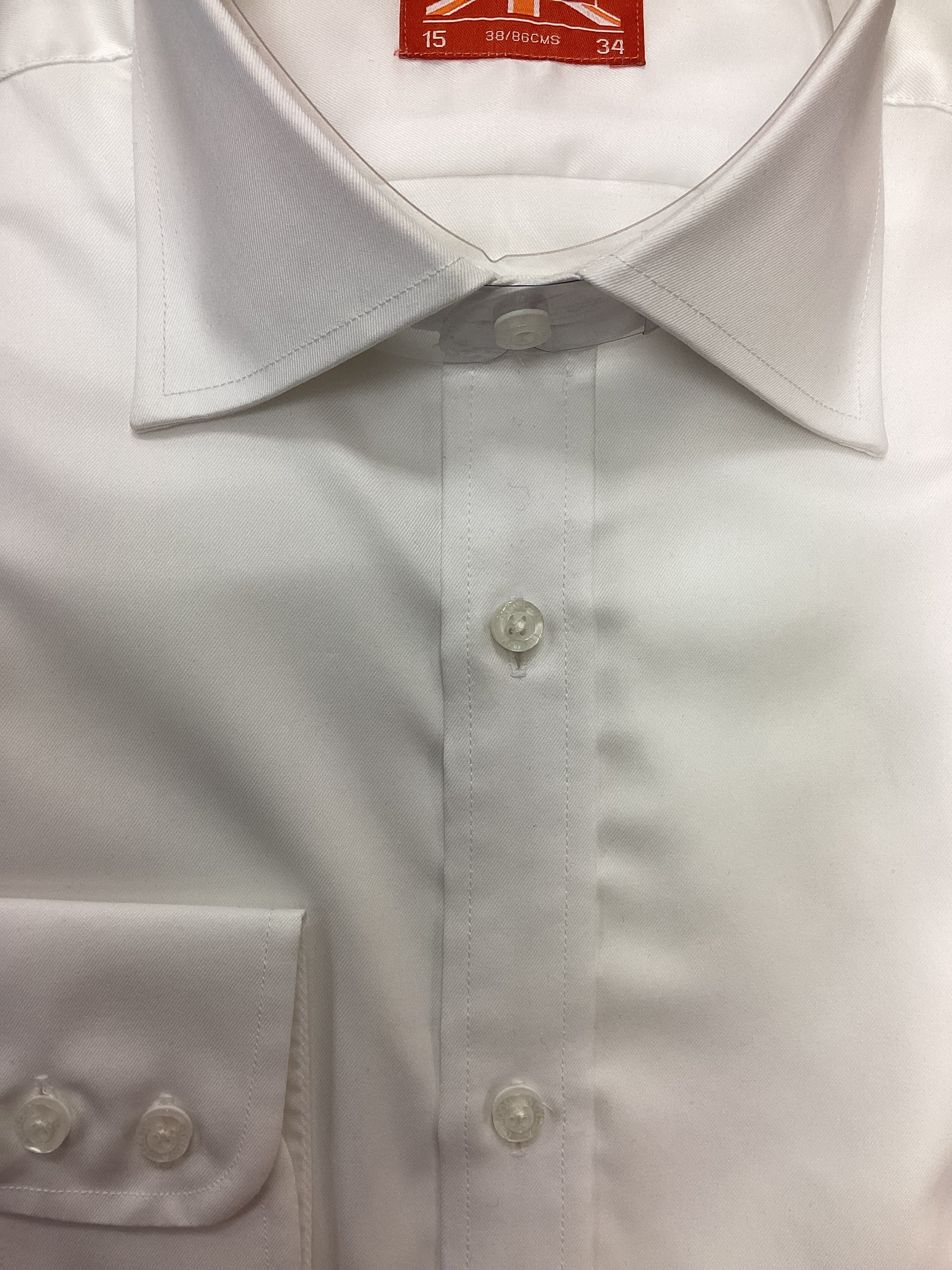 Plain White Shirt (Single Cuff)